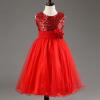 Robe enfant rouge