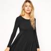 Robe noir manche longue simple