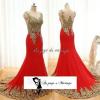 Robe rouge et or