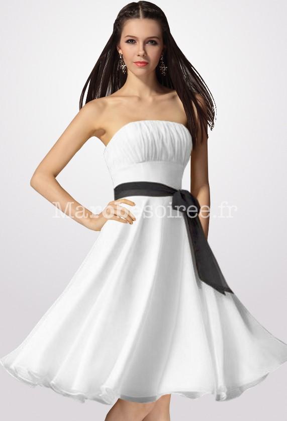 Robe blanc noir