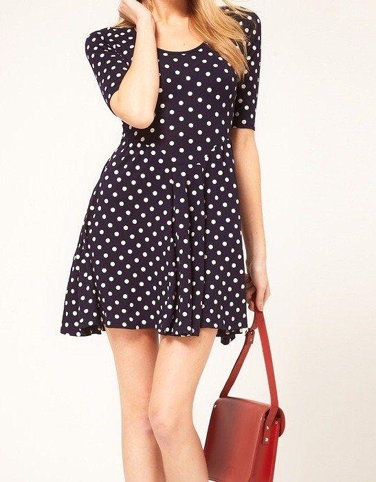 Robe bleu a pois blanc