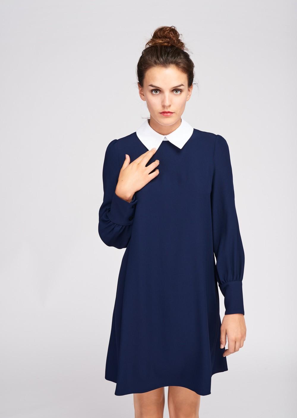 Robe bleu col claudine