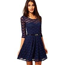 Robe bleu en dentelle