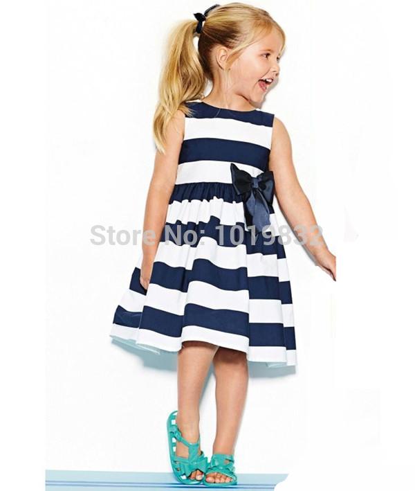 Robe bleu marine enfant