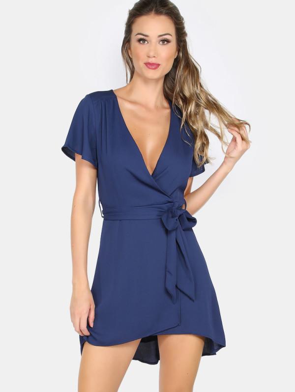 Robe cache coeur bleu