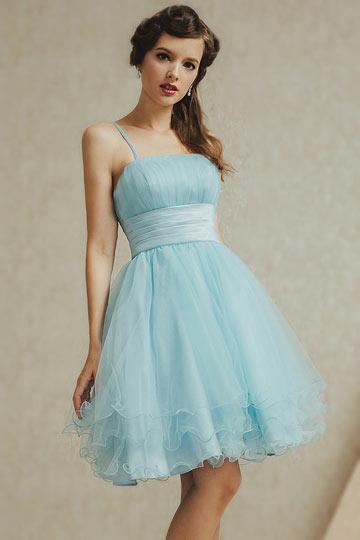 Robe cocktail bleu pastel