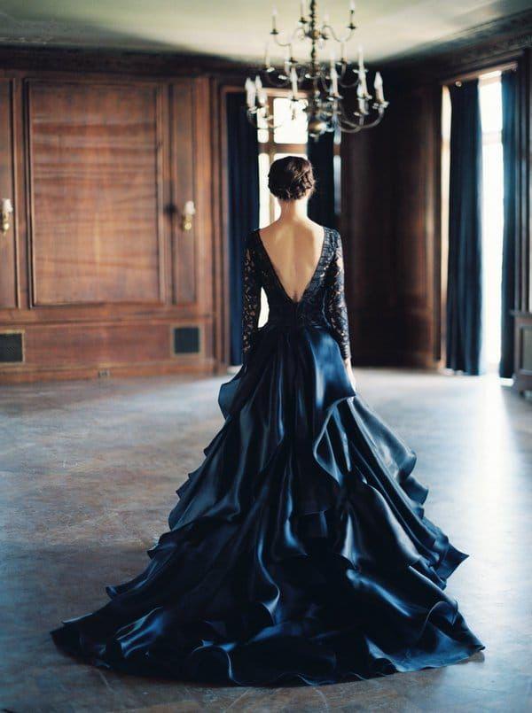 Robe de marié noir