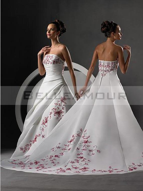 Robe de mariée blanc et rouge