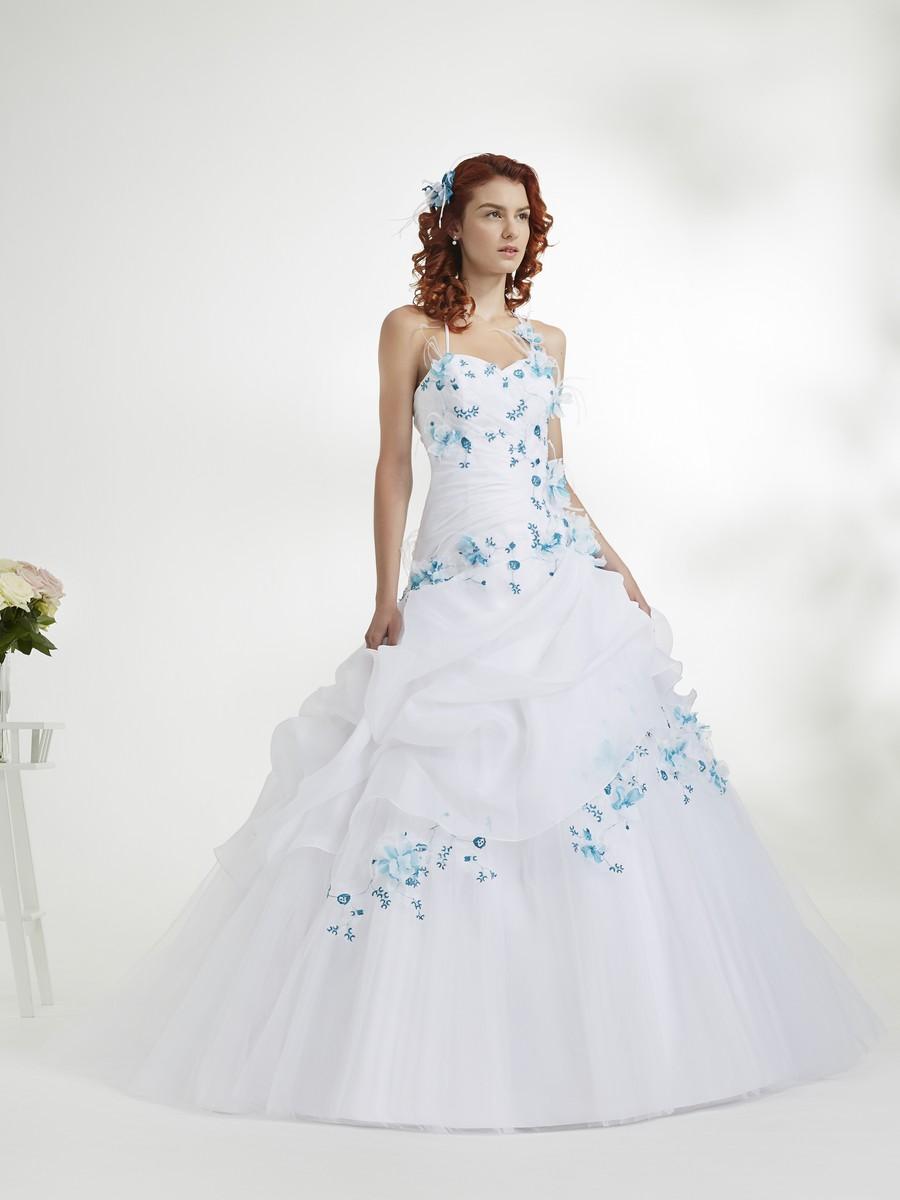 Robe de mariée blanche et bleu turquoise