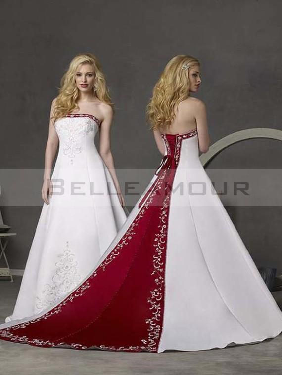 Robe de mariée blanche et rouge