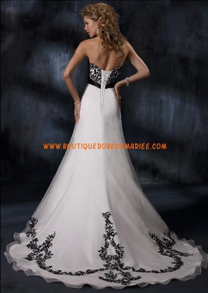 Robe de mariée noir et blanc pas cher