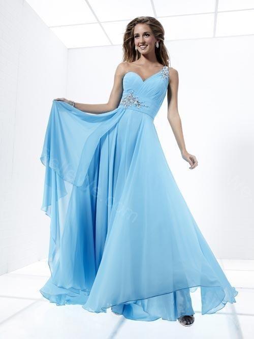 Robe de soiree bleu ciel