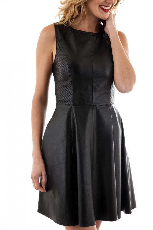 Robe en cuir noir pour femme