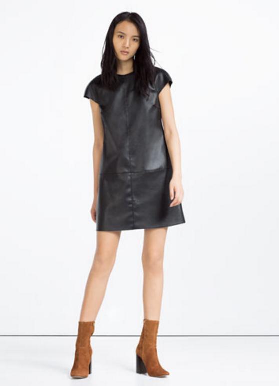 Robe en cuir noir zara