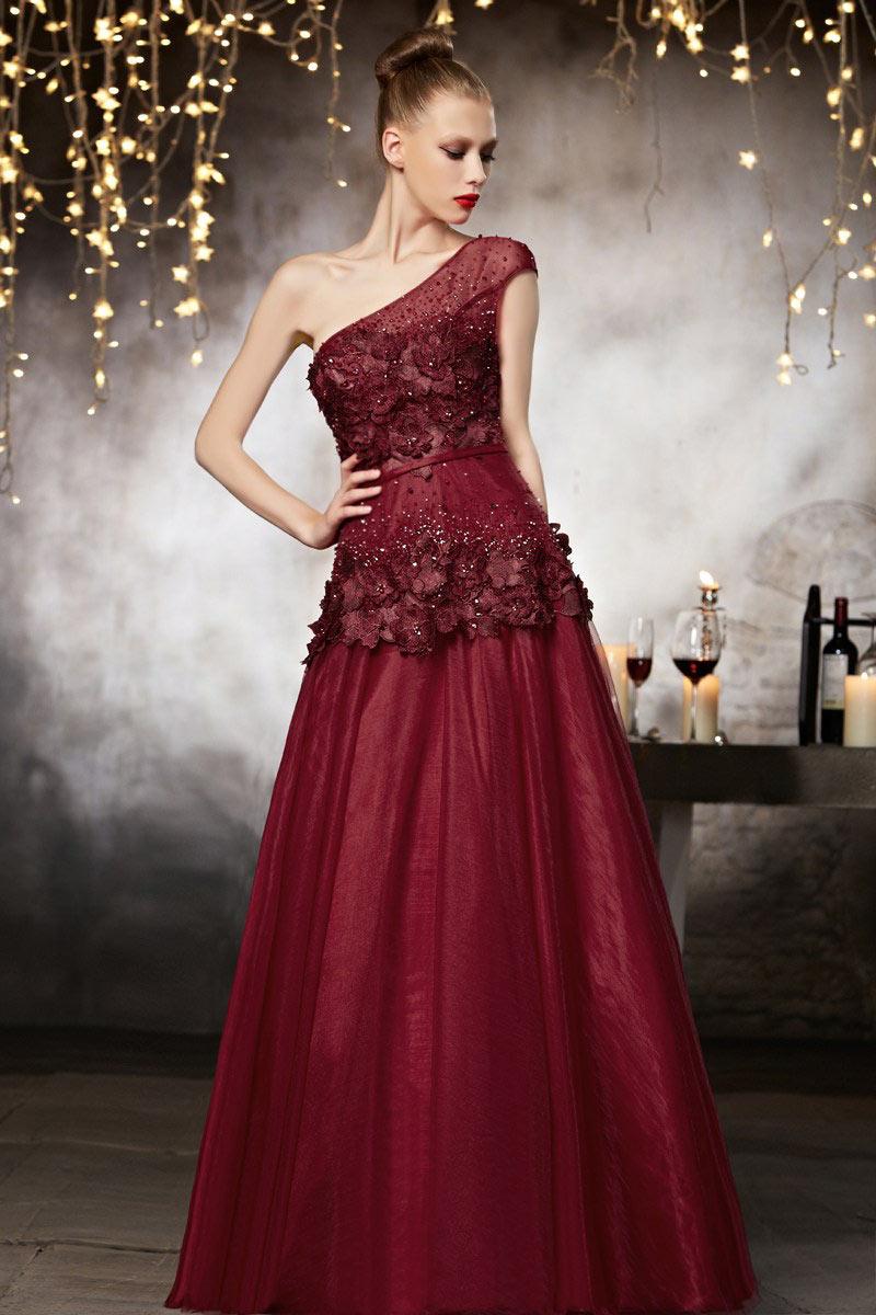 Robe haute couture rouge