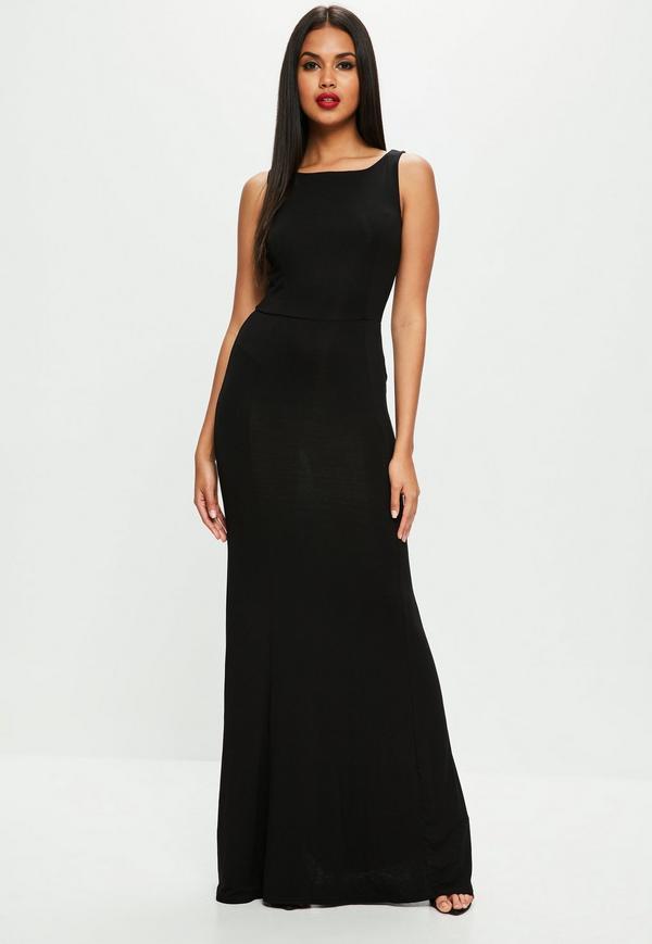 Robe longue noir dos nu