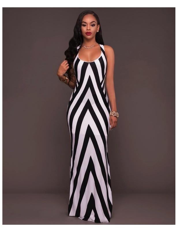 Robe longue noir et blanche