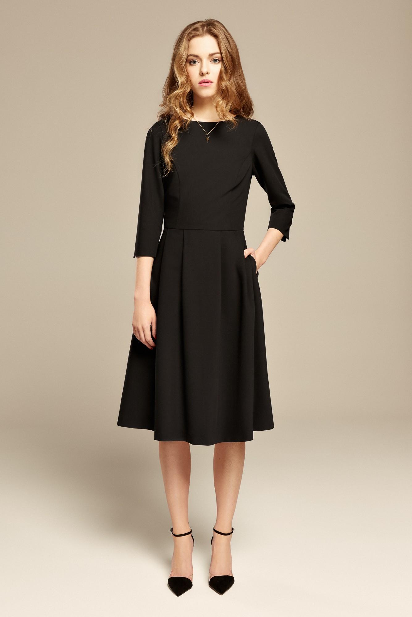 Robe longue noir manche 3/4