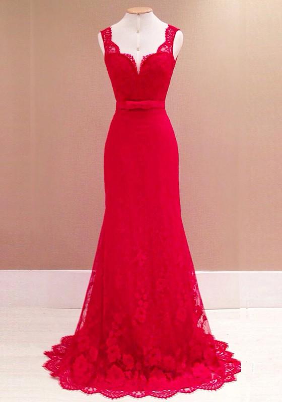 Robe longue rouge dentelle