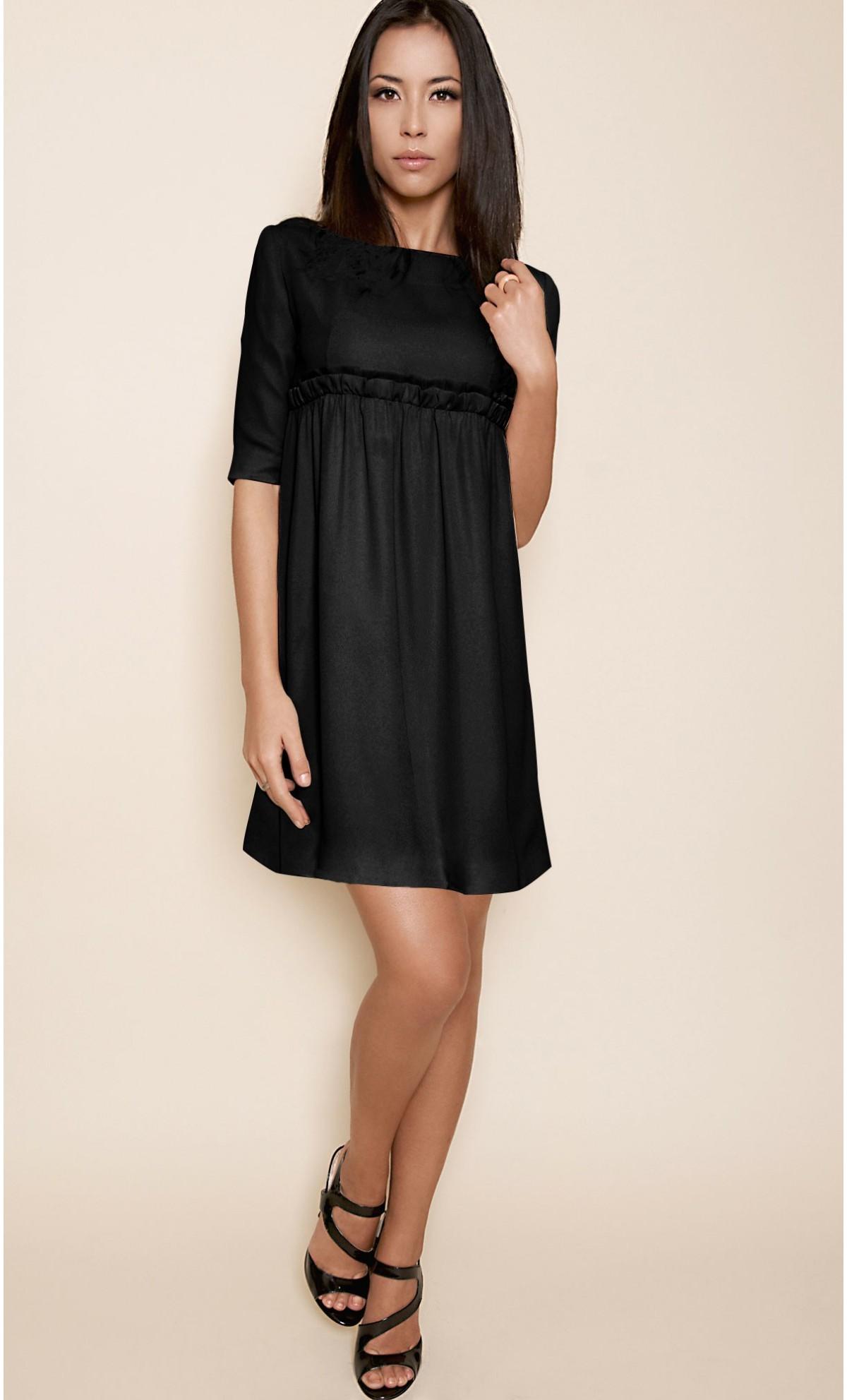 Robe noir droite courte