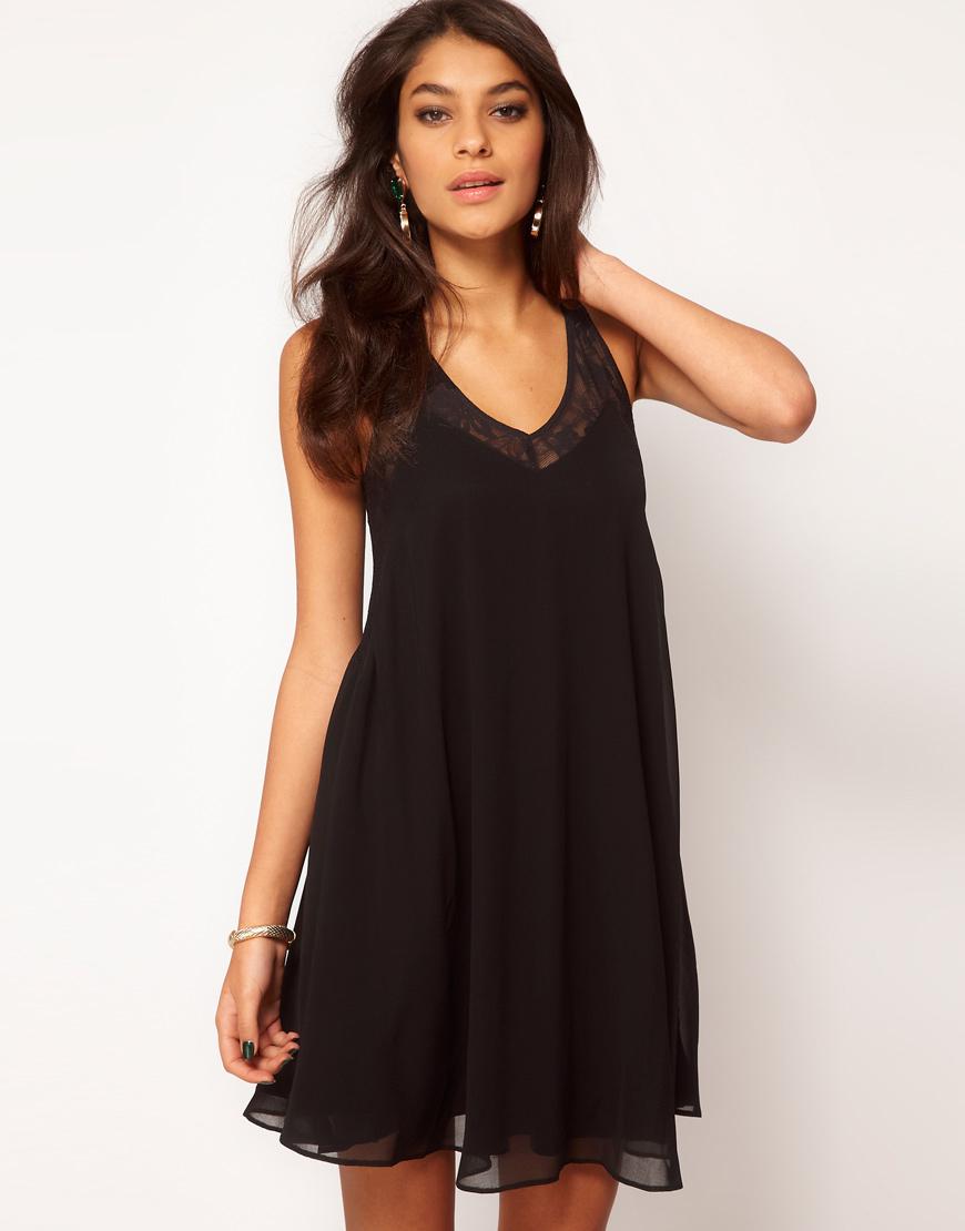 Robe noir pour les fetes