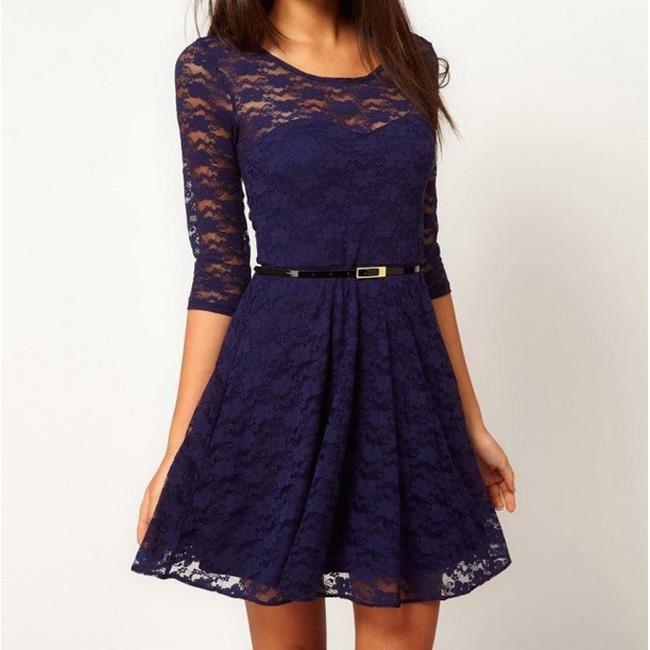 Robe patineuse dentelle bleu