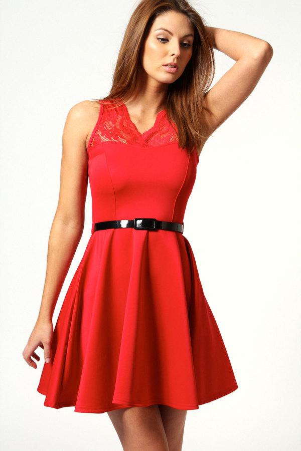 Robe patineuse rouge