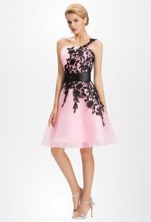 Robe rose et noir