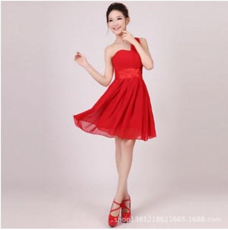 Robe rouge ado