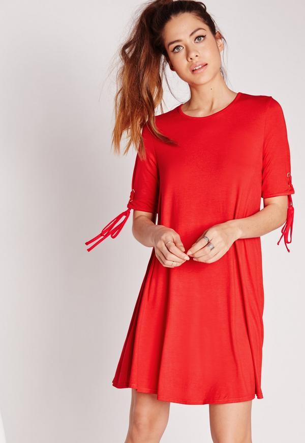 Robe rouge ample