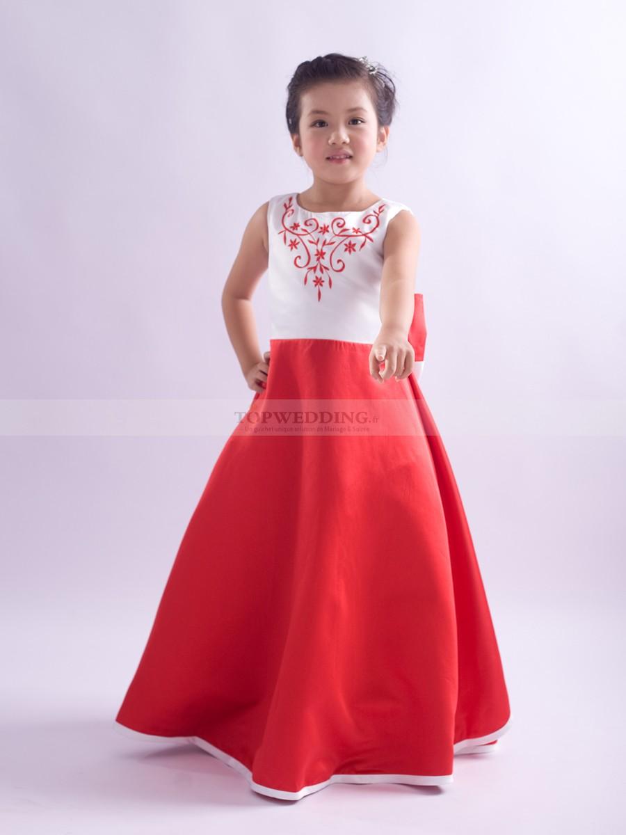 Robe rouge et blanche pour mariage