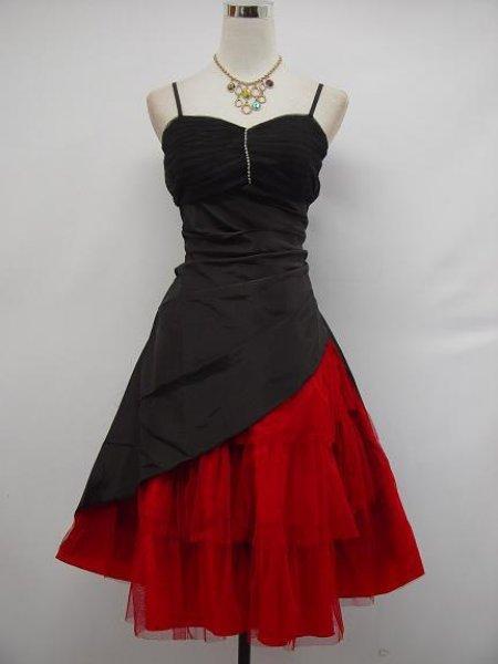 Robe rouge et noir