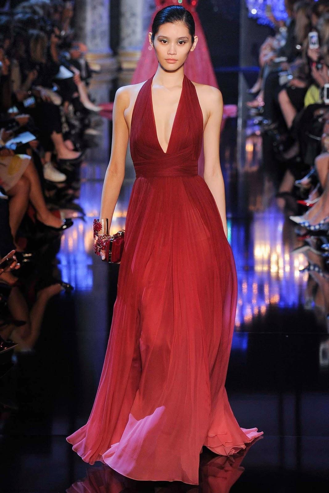 Robe rouge haute couture