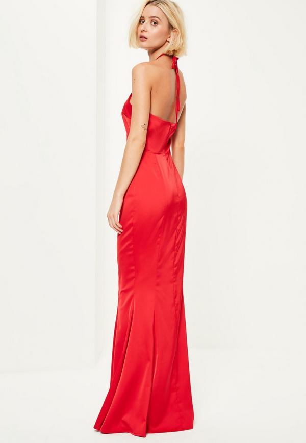 Robe rouge longue dos nu