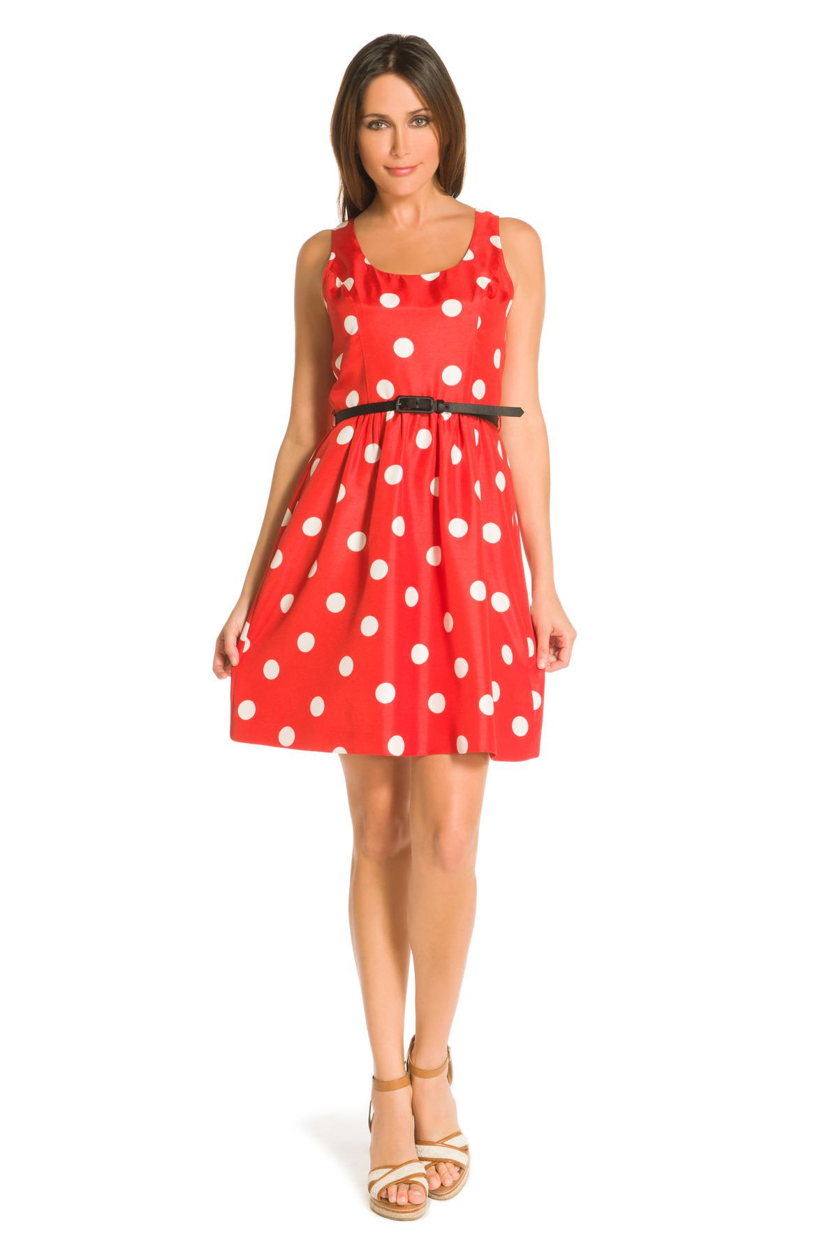 Robe rouge pois blanc