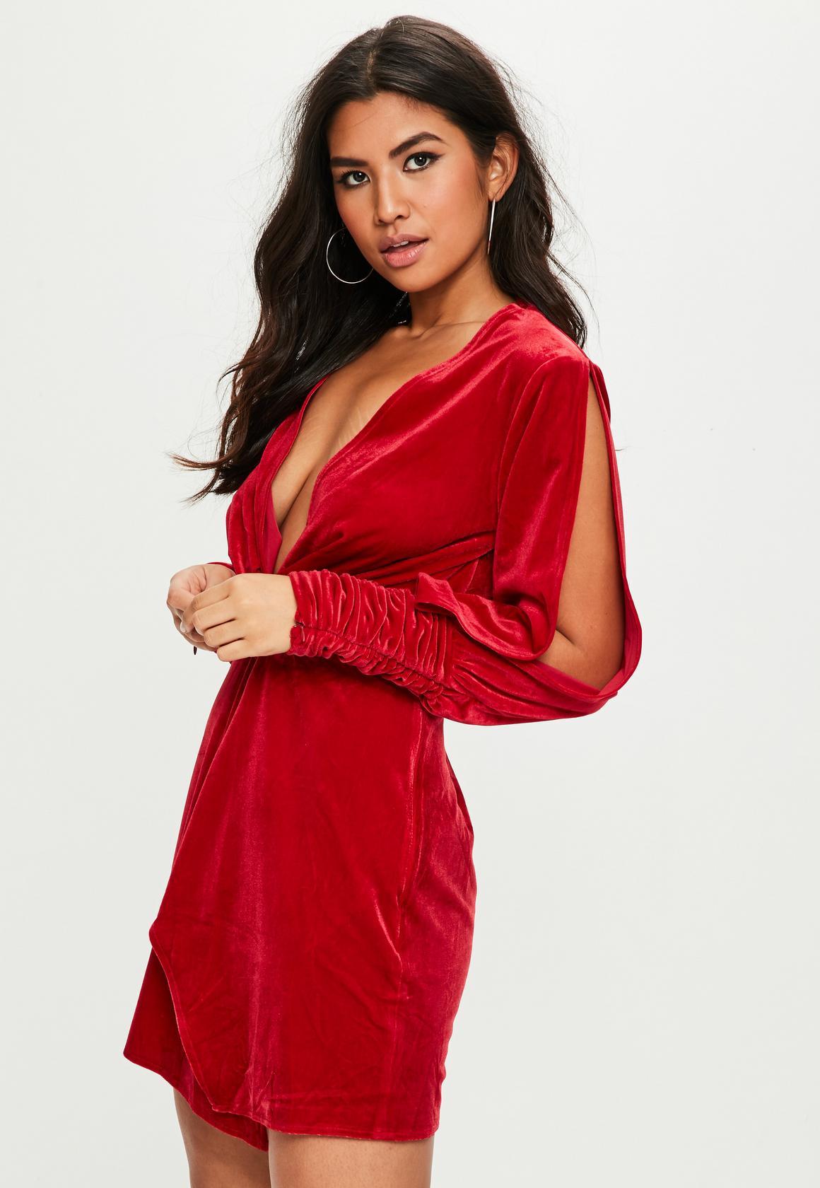 Robe rouge velour